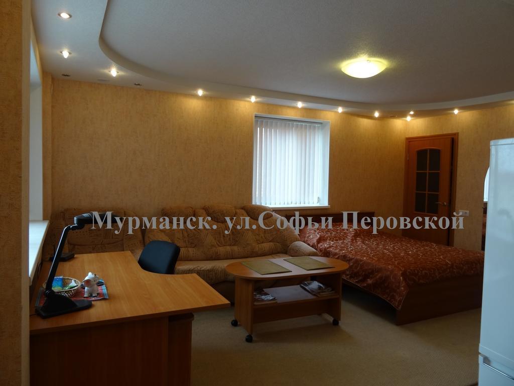 Apartment On Sofi Perovskoy 21 Мурманськ Екстер'єр фото